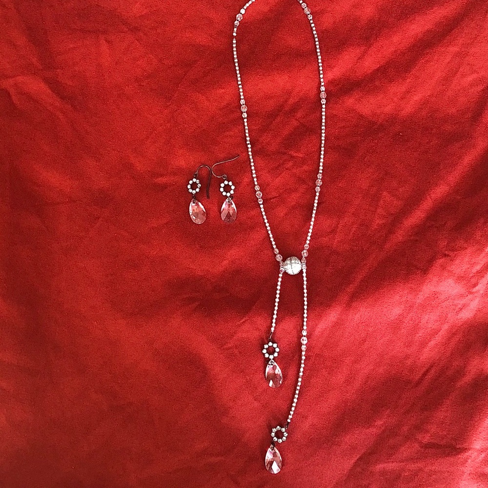 Rhinestone & crystal necklace & earring set